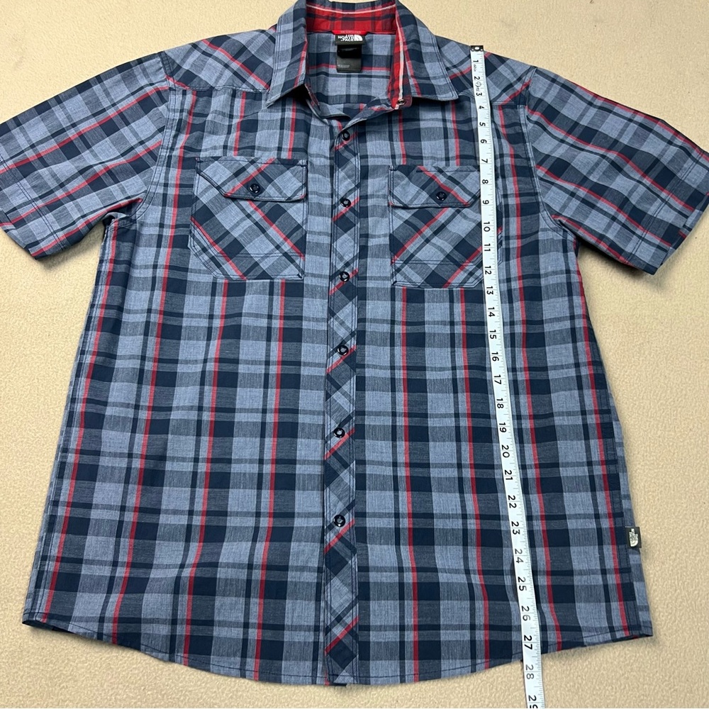 THE NORTH FACE Shirt Mens Medium Red Blue Plaid Short Sleeve Snap Front Hiking - Picture 2 of 9